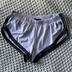 N2n shorts